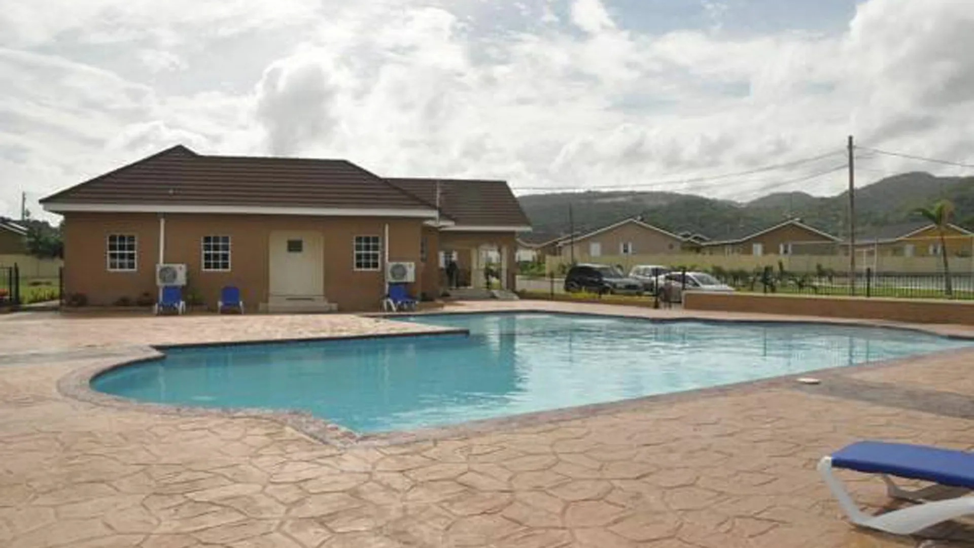 Cherry Croft Nook Ocho Rios 0*,  Jamaica